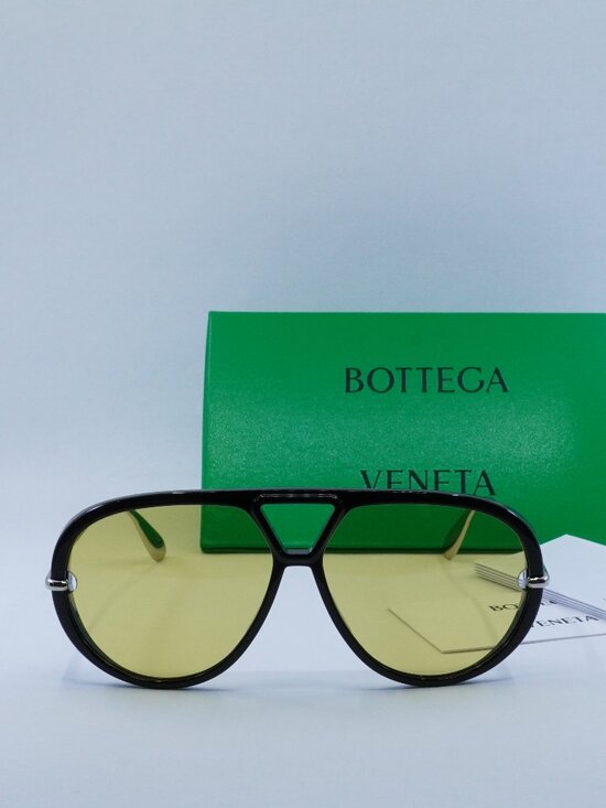 Bottega Veneta BV1274S 002 Aviator Sunglasses - Black / Mustard main image 7